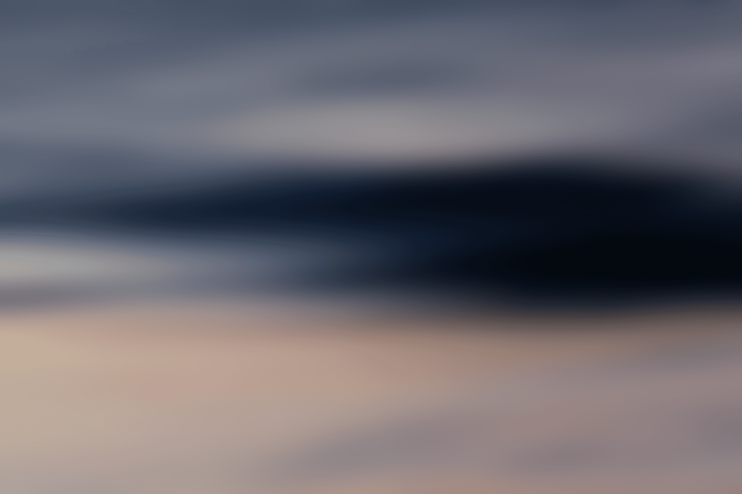 blurry ocean with natural gradients