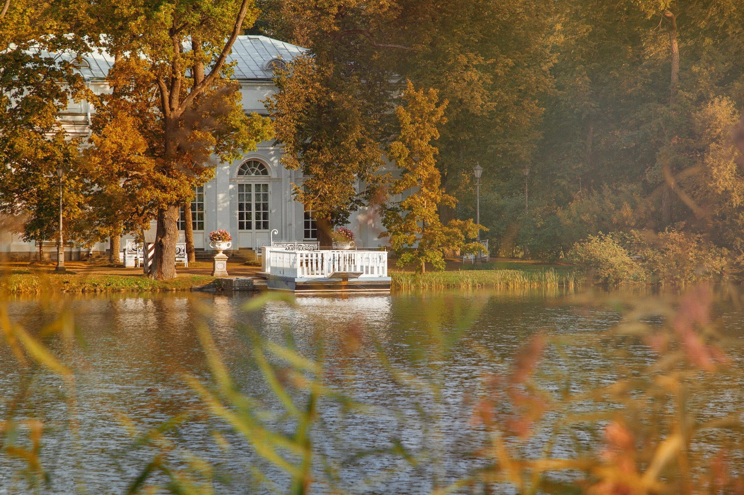 View of a hotel in front of a lake